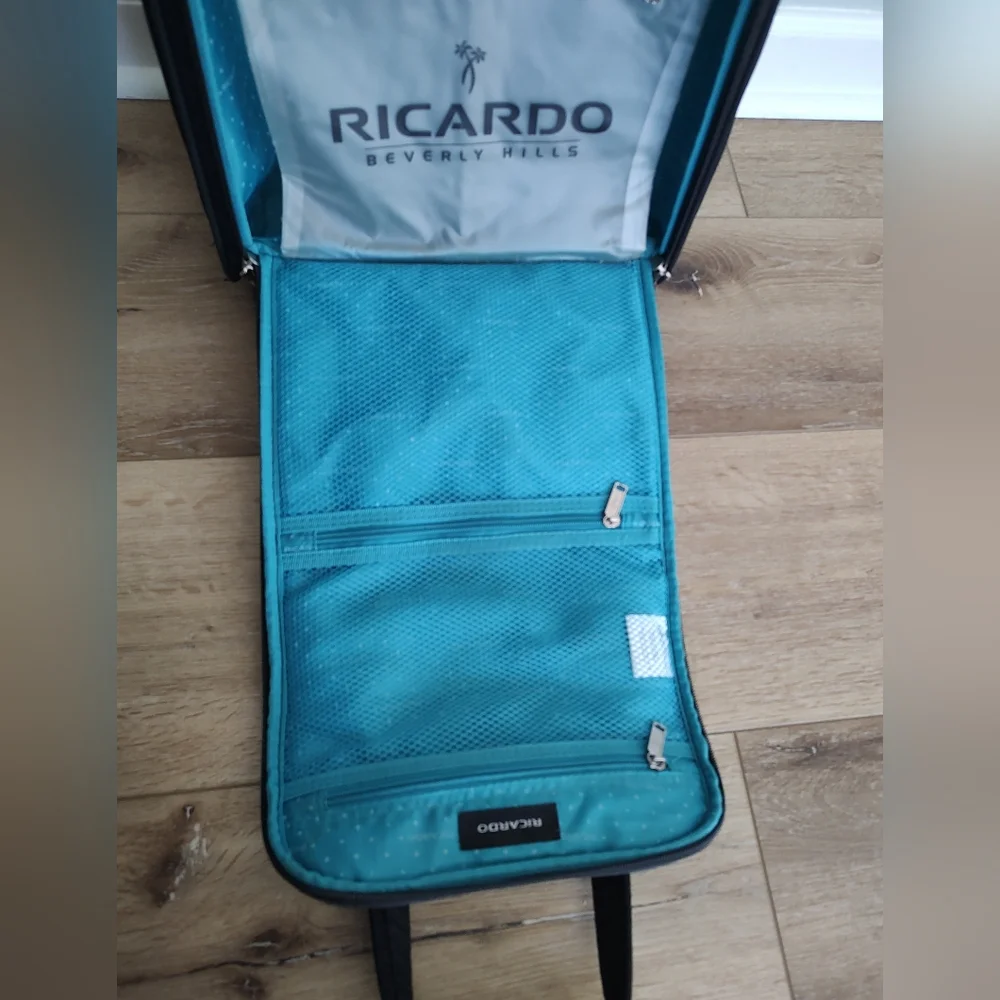 Ricardo Beverly Hills Black Carry-on Under Seat Roller Bag Black